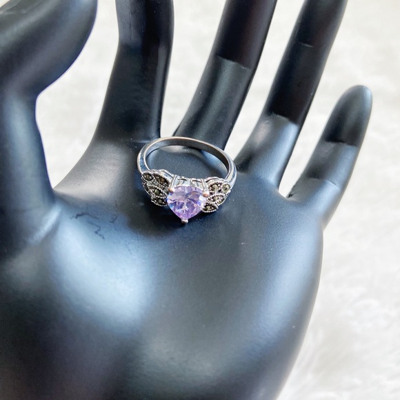Amethyst Heart Ring Size 10 - Picture 6 of 6